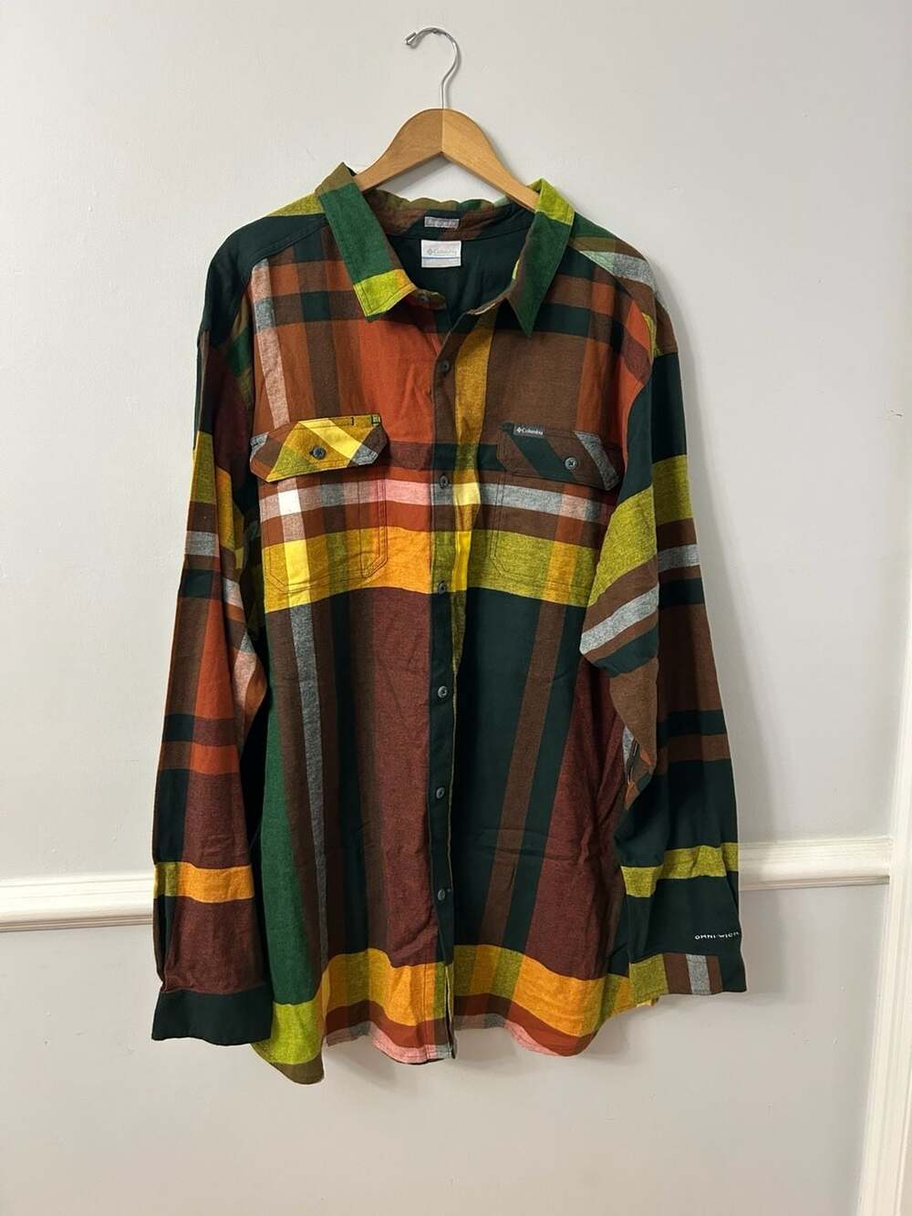 Columbia Men's Omni-Wick Long Sleeve Plaid Flannel Shirt